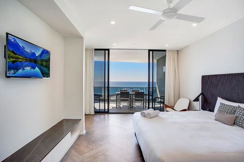 Iconic Kirra Beach Resort - Accommodation BNB 27