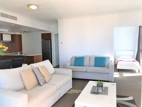Beach Stay - Ocean & Riverview Resort Chevron Renaissance Central Surfers Paradise - Accommodation BNB 19
