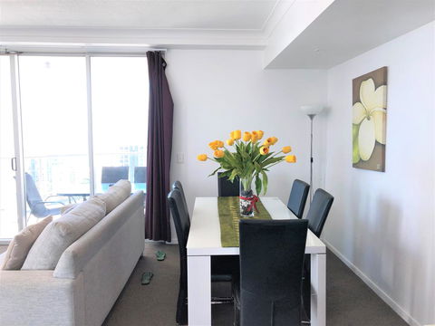 Beach Stay - Ocean & Riverview Resort Chevron Renaissance Central Surfers Paradise - Accommodation BNB 4