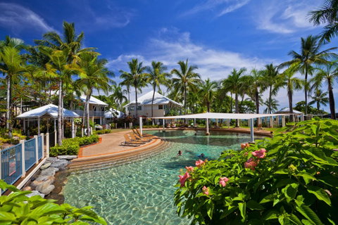 Coral Sands Beachfront Resort - Accommodation BNB 1