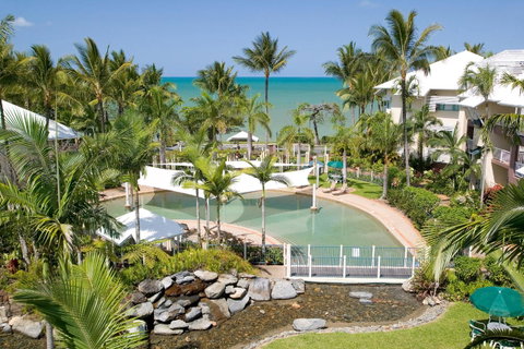 Coral Sands Beachfront Resort - Accommodation BNB 0