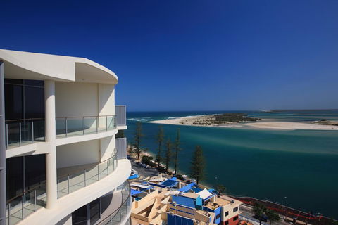 Monaco Caloundra - Accommodation BNB 18