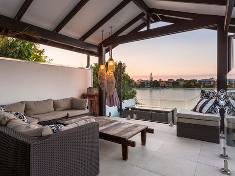 Rumrunner Resort - Accommodation BNB 10