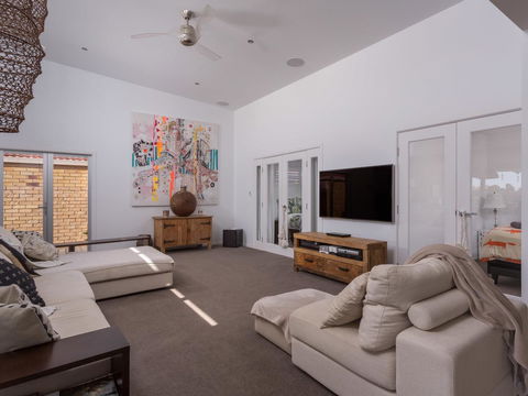 Rumrunner Resort - Accommodation BNB 22