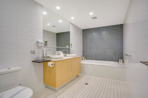 Aria Apartments - Accommodation BNB 11