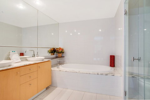 Aria Apartments - Accommodation BNB 21