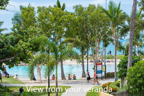 Montipora Unit 3 - In The Heart Of Airlie, Wi-fi And Netflix - Accommodation BNB 0