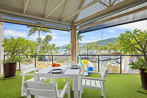 Montipora Unit 3 - In The Heart Of Airlie, Wi-fi And Netflix - Accommodation BNB 10