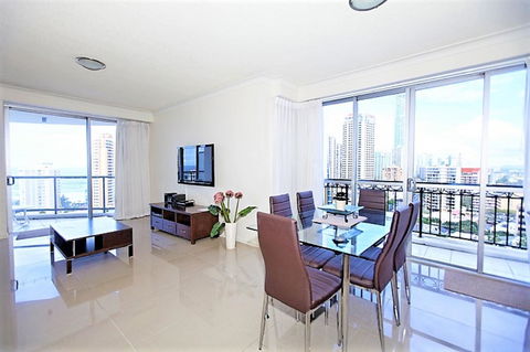 The Towers Of Chevron Renaissance - Holidays Gold Coast - Accommodation BNB 32