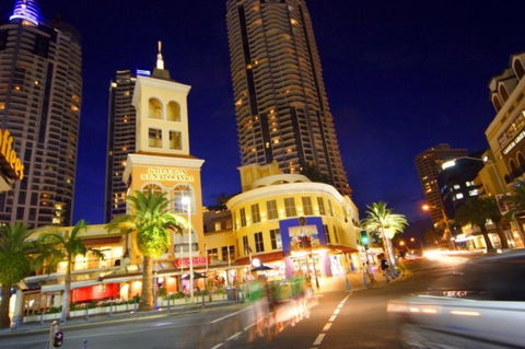 The Towers Of Chevron Renaissance - Holidays Gold Coast - Accommodation BNB 0