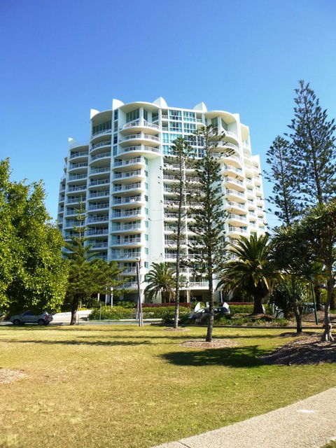 Crystal Bay On The Broadwater - Accommodation BNB 2