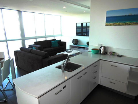 Crystal Bay On The Broadwater - Accommodation BNB 27