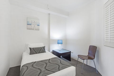 Crystal Bay On The Broadwater - Accommodation BNB 21