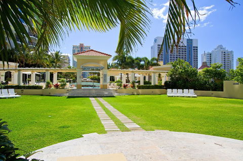 Towers Of Chevron - Private Apartment - Accommodation BNB 16