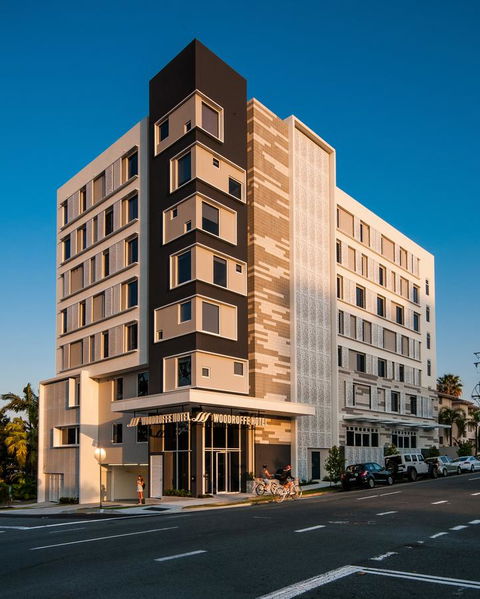 Woodroffe Hotel - Accommodation BNB 0