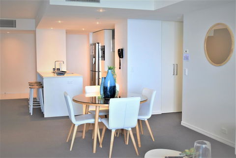 Gold Coast Private Apartments - H Residences, Surfers Paradise - Accommodation BNB 12