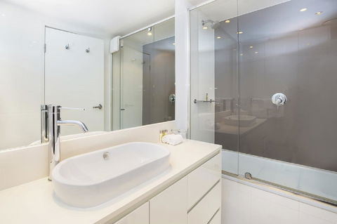 Gold Coast Private Apartments - H Residences, Surfers Paradise - Accommodation BNB 31