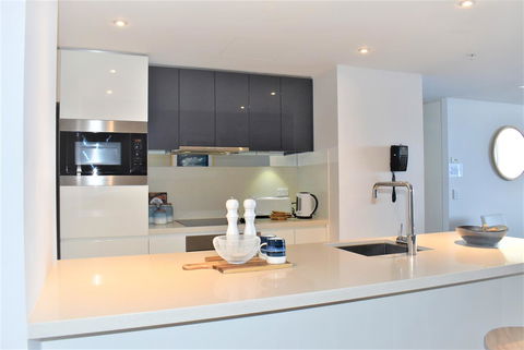 Gold Coast Private Apartments - H Residences, Surfers Paradise - Accommodation BNB 7