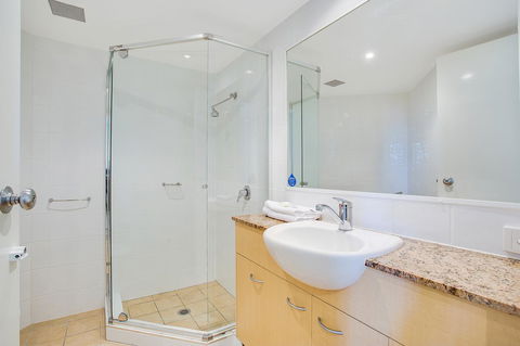 Kirra Beach Apartments - Accommodation BNB 14