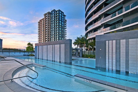 Luxury 3 Bedroom In Heart Of Broadbeach - Accommodation BNB 5