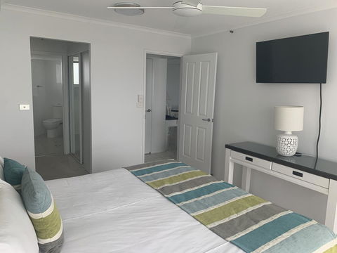 Ocean Plaza Resort - Accommodation BNB 12