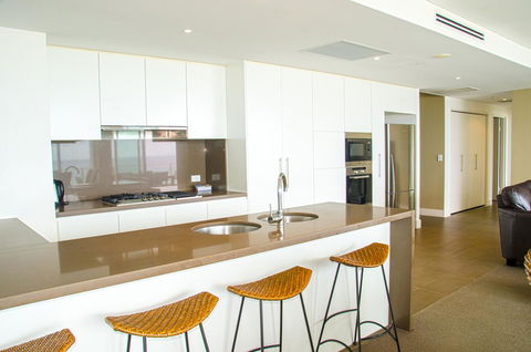 Kirra Surf Apartments - Accommodation BNB 31