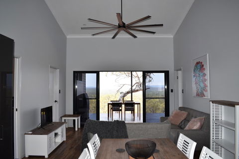 Ironbark House - Accommodation BNB 30