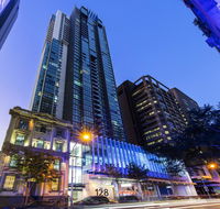 Oaks Charlotte Towers - Accommodation BNB