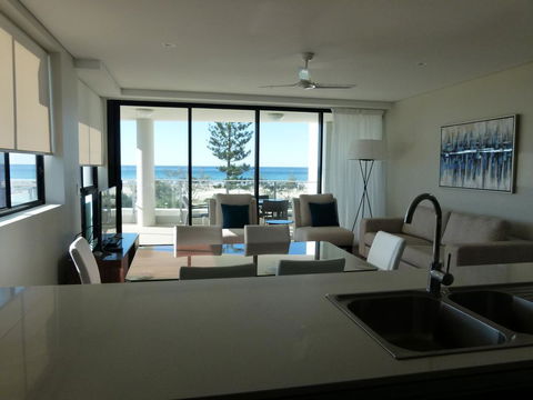 Pure Kirra - Accommodation BNB 24