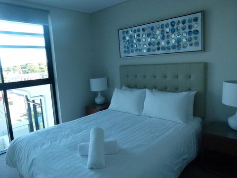 Pure Kirra - Accommodation BNB 22