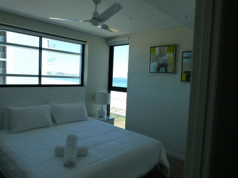 Pure Kirra - Accommodation BNB 19