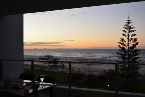 Pure Kirra - Accommodation BNB 18