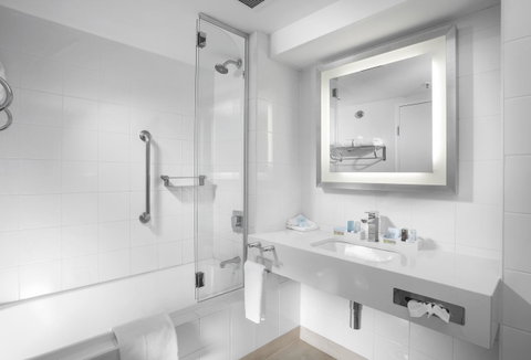 Amora Hotel Brisbane - Accommodation BNB 6