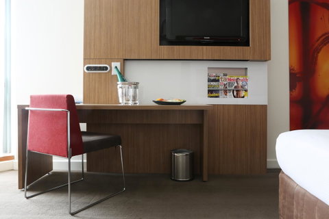 Amora Hotel Brisbane - Accommodation BNB 1