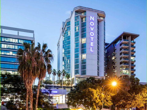Amora Hotel Brisbane - Accommodation BNB 0