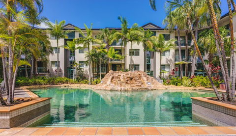Currumbin Sands On The Beach - Accommodation BNB 3