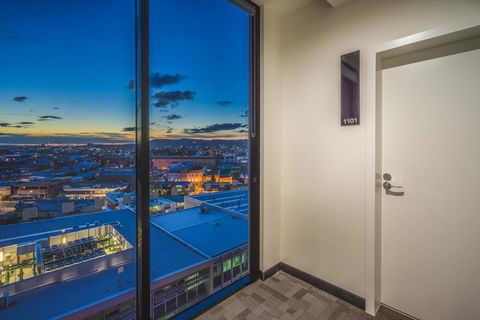 Arena Apartments By CLLIX - Accommodation BNB 15