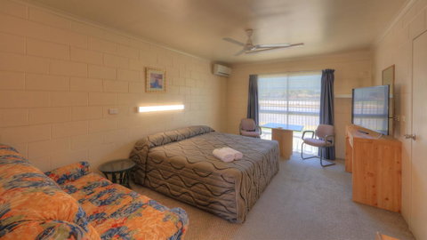 The Park Motel - Accommodation BNB 33