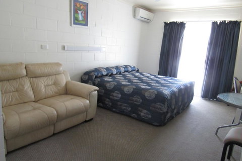 The Park Motel - Accommodation BNB 3