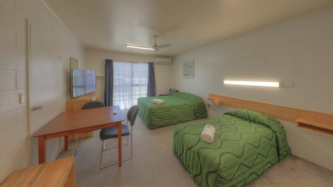 The Park Motel - Accommodation BNB 22