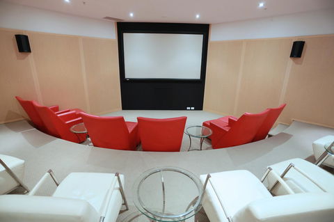 Oceans Mooloolaba - Accommodation BNB 44