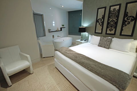 Oceans Mooloolaba - Accommodation BNB 21