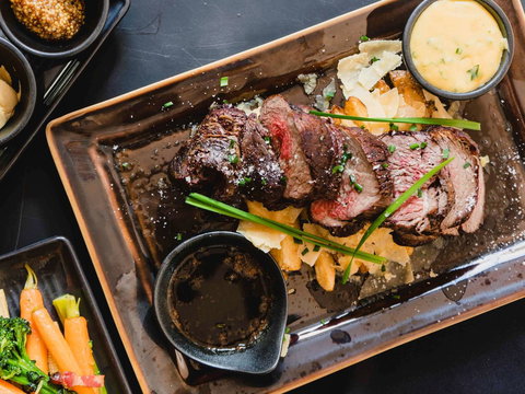 Pullman Cairns International - Accommodation BNB 29