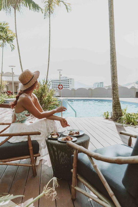 Pullman Cairns International - Accommodation BNB 8