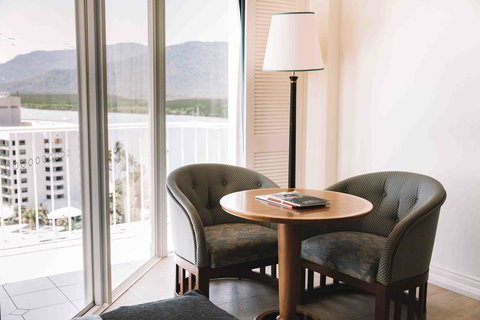 Pullman Cairns International - Accommodation BNB 10