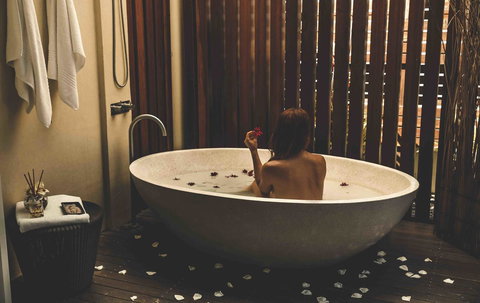 Pullman Cairns International - Accommodation BNB 11