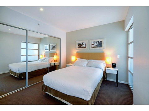 H Star Residences-- Paradise Stayz - Accommodation BNB 8