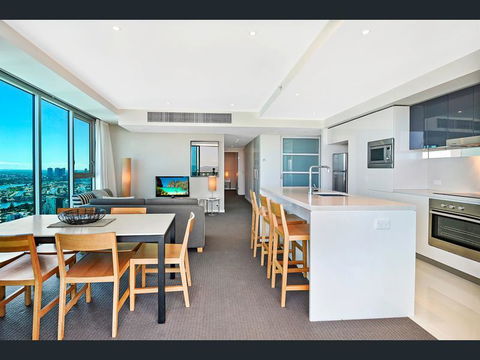 H Star Residences-- Paradise Stayz - Accommodation BNB 3