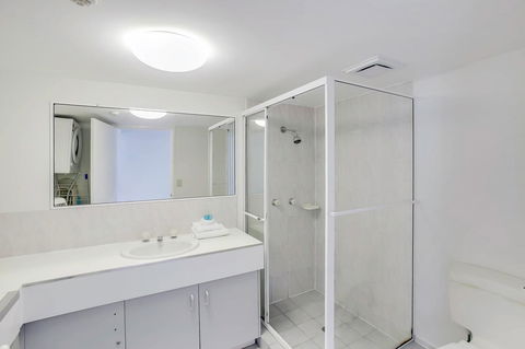 Catalina Resort - Accommodation BNB 3