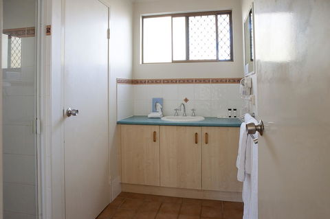 Kondari Hotel - Accommodation BNB 36